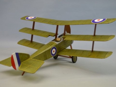 Samolot - Sopwith Triplane KIT - DUMAS Samolot - Sopwith Triplane KIT - DUMAS