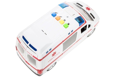 Karetka ambulans z dźwiękiem napędem 1:16 Karetka ambulans z dźwiękiem napędem 1:16
